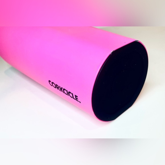 Corkcicle Neon Hot Pink Matte Finish 24 Oz Hot Cold Classic Tumbler - Picture 3 of 6